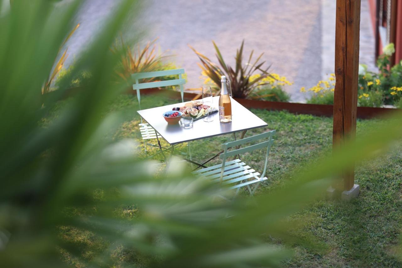 Il Mallo Verde - Lake Como B&B Мандельо дел Ларио Екстериор снимка